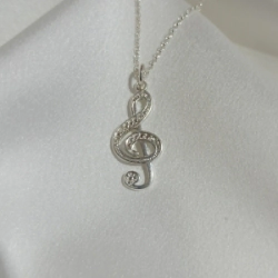 Dije "Clave de Sol" mediana