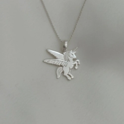 Dije "Unicornio" Modelo N� 1
