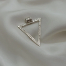 Dije "Triangulo" Modelo N� 3