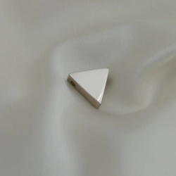Dije "Triangulo" Pasante Modelo N� 2
