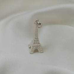 Dije "Torre Eiffel" Modelo N� 2