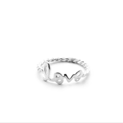 Anillo "Love" Modelo N� 6