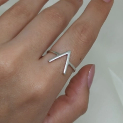 Anillo "Abstracto" Modelo N� 7