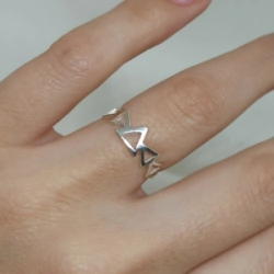 Anillo "Abstracto" Modelo N� 18