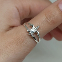 Anillo "Flor de Lis"