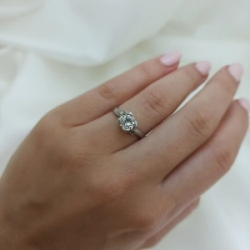 Anillo solitario - Modelo N� 24