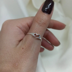 Anillo "Coraz�n con manos" - Modelo N� 1