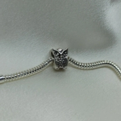 Dije tipo pandora -  B�ho