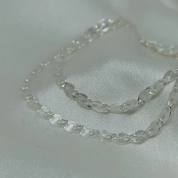Cadena irregular - Modelo N� 7