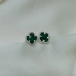 Aros pasantes Tipo Vancleef verde - Modelo N� 21
