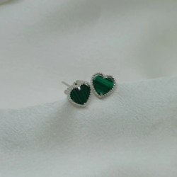 Aros pasantes Tipo Vancleef verde - Modelo N� 22