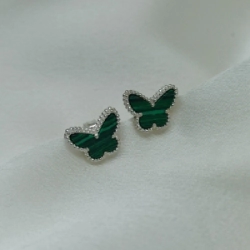 Aros pasantes Tipo Vancleef verde - Modelo N� 23