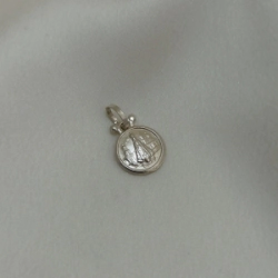 Dije Virgen del Valle - Modelo N� 2 - 15 mm