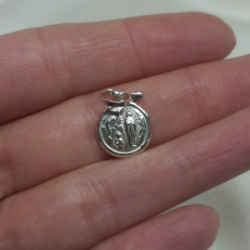 Dije Virgen de Lourdes- Modelo N� 2 - 13 mm