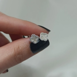 Aros pasantes florcitas -  Modelo N� 113
