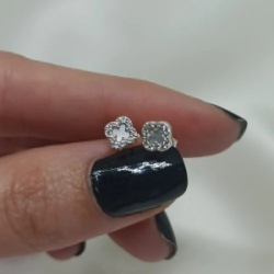 Aros pasantes florcitas -  Modelo N� 116