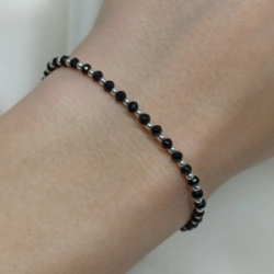 Pulsera Hilo negr0 - Modelo N� 17