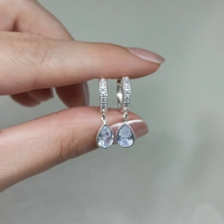 Huggies micropiedra con dije - Gota