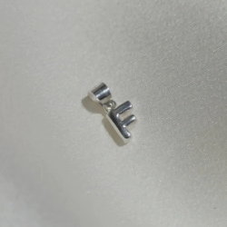 Dije Inicial "F" - Colgante