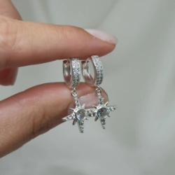 Huggies micropiedra con dije - Estrella