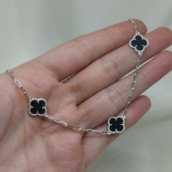 Conjuntos y Chokers - Modelo N� 27