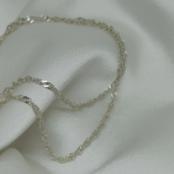 Cadena Tourbillon - Modelo N� 24