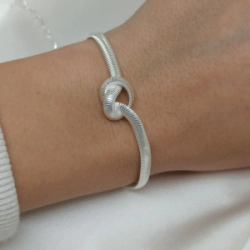 Pulsera - Modelo N� 51