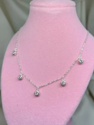 Choker - Cubics colgantes