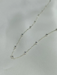 Cadena con bolitas - Modelo N� 11